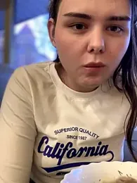 NikaMur webcam model stream image