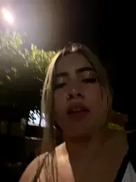 lunaxxx_IAN11 webcam model stream image