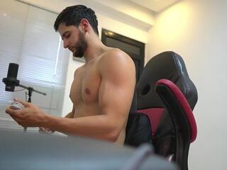 Saimon Jordan webcam model stream image