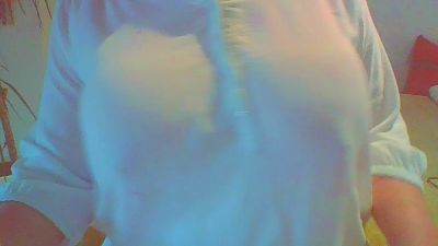 IsaKev webcam model stream image