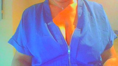 IsaKev webcam model stream image