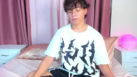 Honeymoon_sariel webcam model stream image