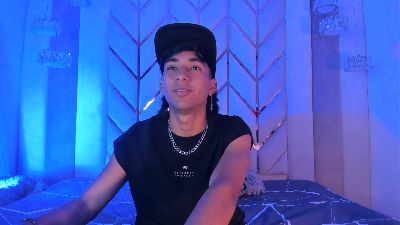Austin_Santos_ webcam model stream image