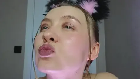 Your_Auggie webcam stripchat model stream image