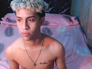 Alisson Pereira webcam model stream image