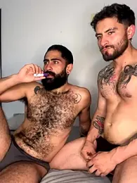 Drogamma webcam model stream image