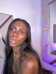 Zoe_Ravenn webcam model stream image