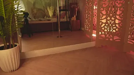 Smiley_Mia webcam model stream image