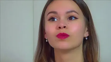 PollyLanders webcam model stream image