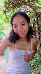 NickiFrenchy webcam model stream image