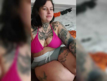 CannabisQueen webcam bongacams model stream image