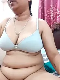 hornybitch690 webcam model stream image