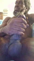 PrettyBlkDick webcam model stream image