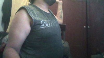 Yeahhsg webcam model stream image