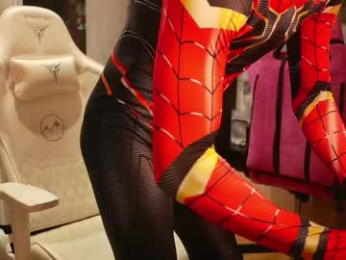 holiday_boys webcam model stream image