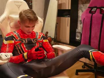 holiday_boys webcam model stream image