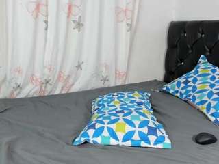 alexamendoza webcam model stream image