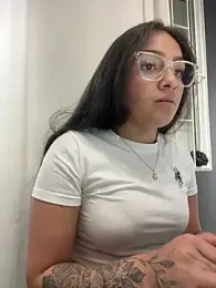 Alyha_Cortes webcam model stream image