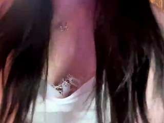 seritacristina webcam model stream image