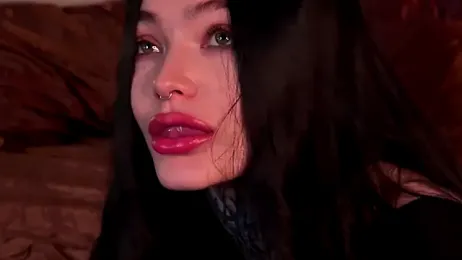 AriWild webcam model stream image