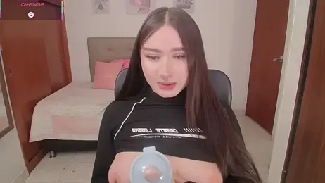 Miley_Baker webcam model stream image