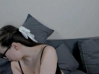 EvaBliss webcam model stream image