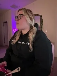 PiggyRose webcam stripchat model stream image