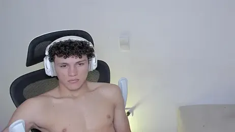 laurent_nova webcam model stream image