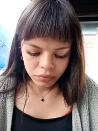 _Isabella-7 webcam model stream image