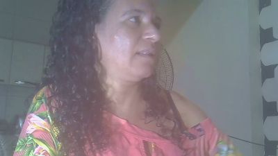 leticiaquer webcam cam4 model stream image