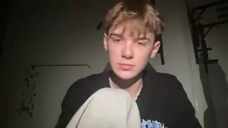 Milk_Guy webcam model stream image