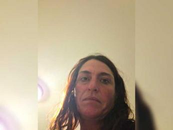 Clocry webcam bongacams model stream image