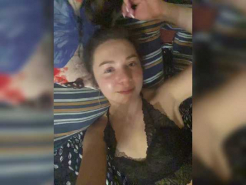 HelgaLeo webcam bongacams model stream image