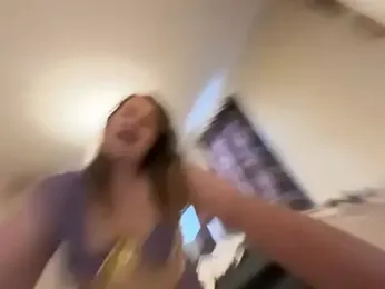 Scarletcum22 webcam model stream image