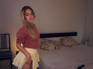 Wilona Bluitt webcam model stream image