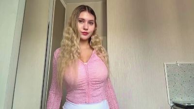 HalleyHinnen webcam model stream image