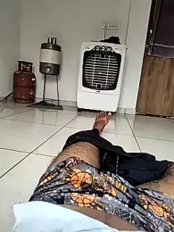 dhruve2010 webcam model stream image