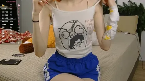 RedheadMisty webcam model stream image