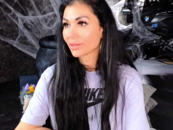 -BABAYAGA- webcam model stream image