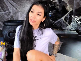 -BABAYAGA- webcam bongacams model stream image