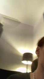 clovise233 webcam model stream image