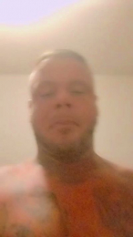 Closetedfreak webcam model stream image