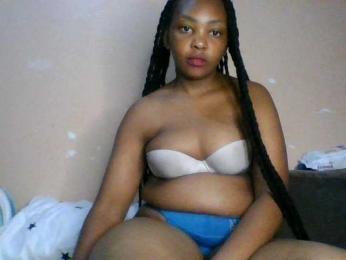 Summerdiva webcam bongacams model stream image