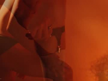 connorflyn webcam model stream image