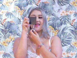 Kylie Janee webcam model stream image