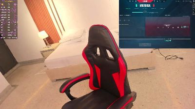 CookiesAndBoots webcam model stream image