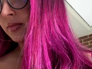 Des Muller webcam model stream image