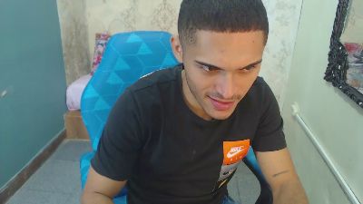 Derek_Storm webcam model stream image