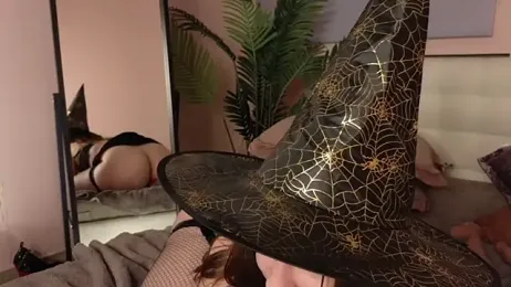 AmalyGreen webcam model stream image