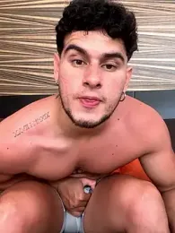 DaviesBrown webcam model stream image